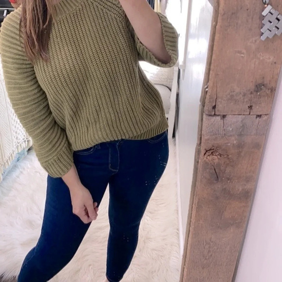 Maeve by Anthropologie green knit sweater size medium - Picture 4 of 9